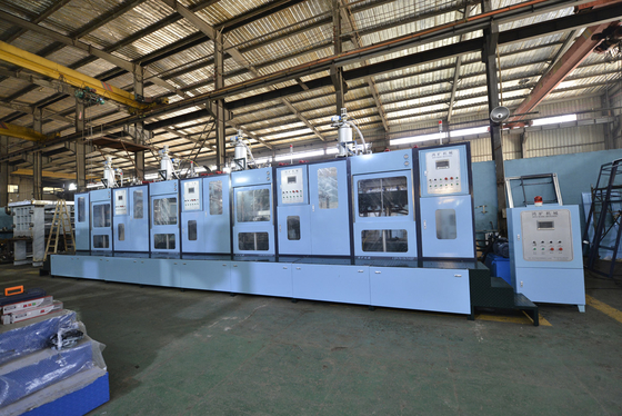 Automatyczna maszyna do formowania kształtów 380V ETPU dla niestandardowych podeszw obuwia sportowego